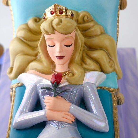 RARE WDCC DISNEY Sleeping Beauty Love's First Kiss w/BOX & COA 623/1959 #1217923 - Picture 6 of 16